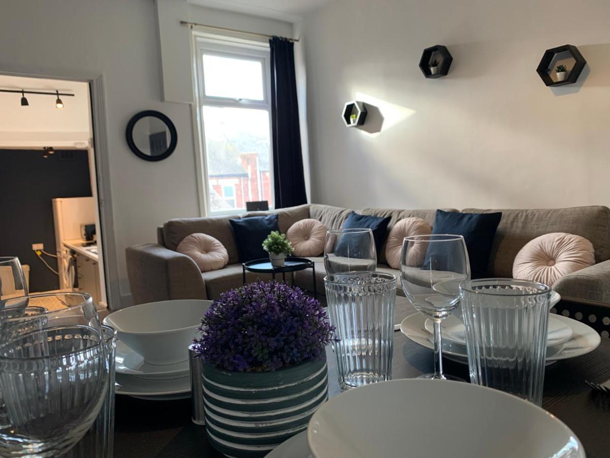 Windsor 4 - Spacious Beautiful 4 Bdrm Maisonette Nr Ncle Free Wifi Free Parking Gateshead Buitenkant foto