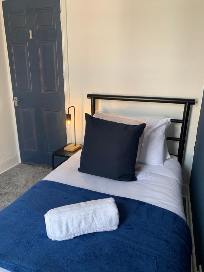 Windsor 4 - Spacious Beautiful 4 Bdrm Maisonette Nr Ncle Free Wifi Free Parking Gateshead Buitenkant foto